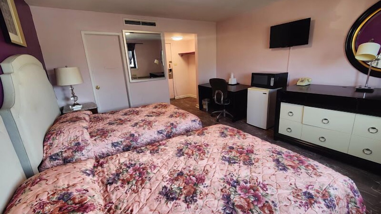 Photo of Bedroom in Wildwood