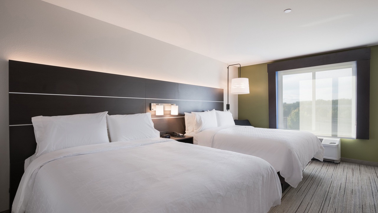 Photo of Bedroom in Hoffman Estates