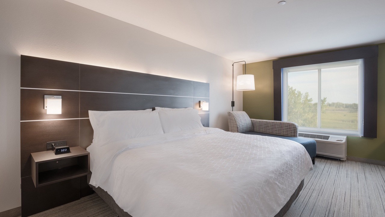 Photo of Bedroom in Hoffman Estates