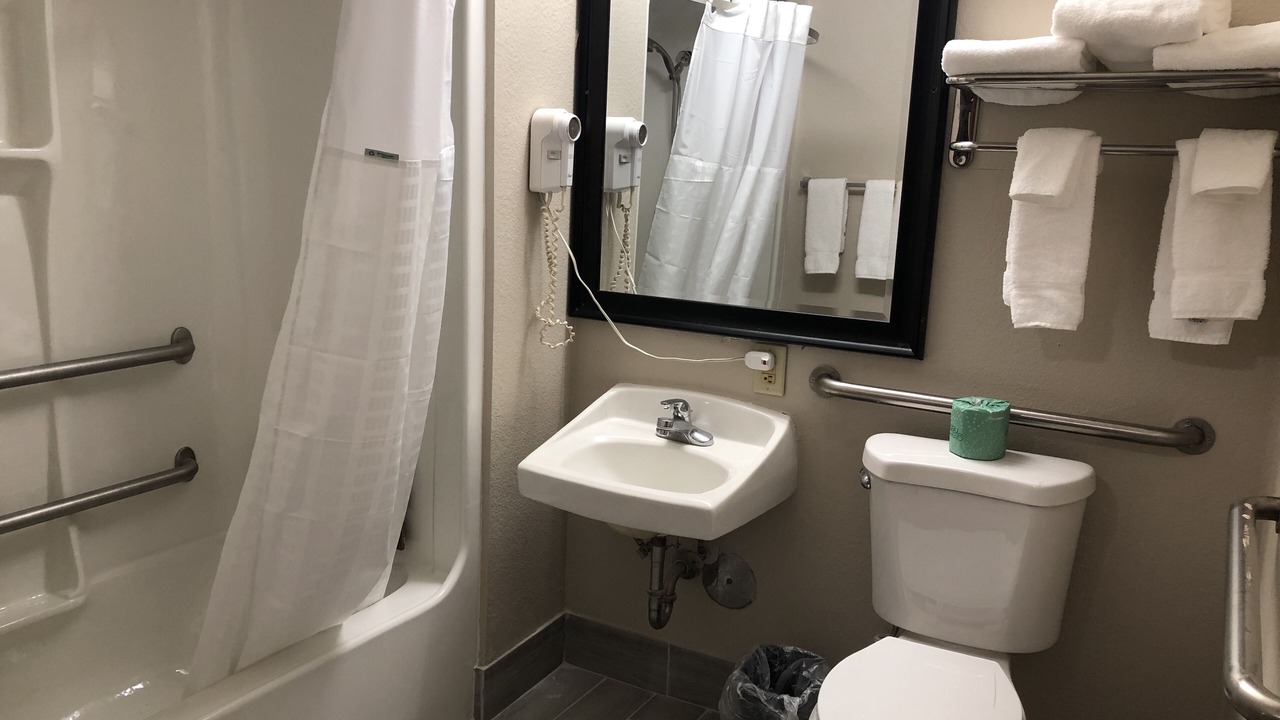 Photo of Bedroom in Joliet