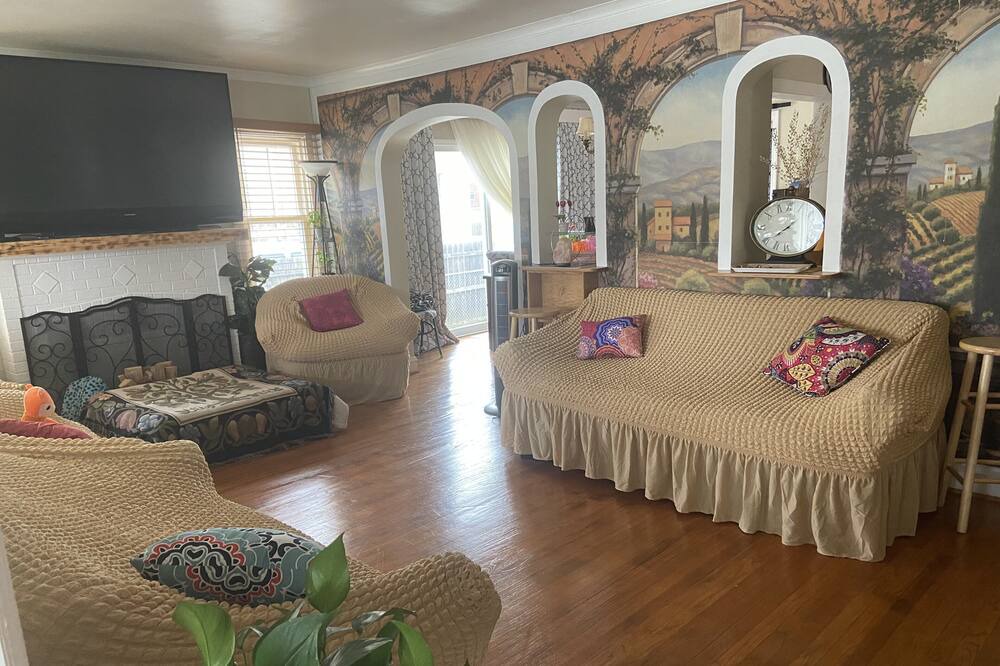 Photo of Bedroom in River Grove