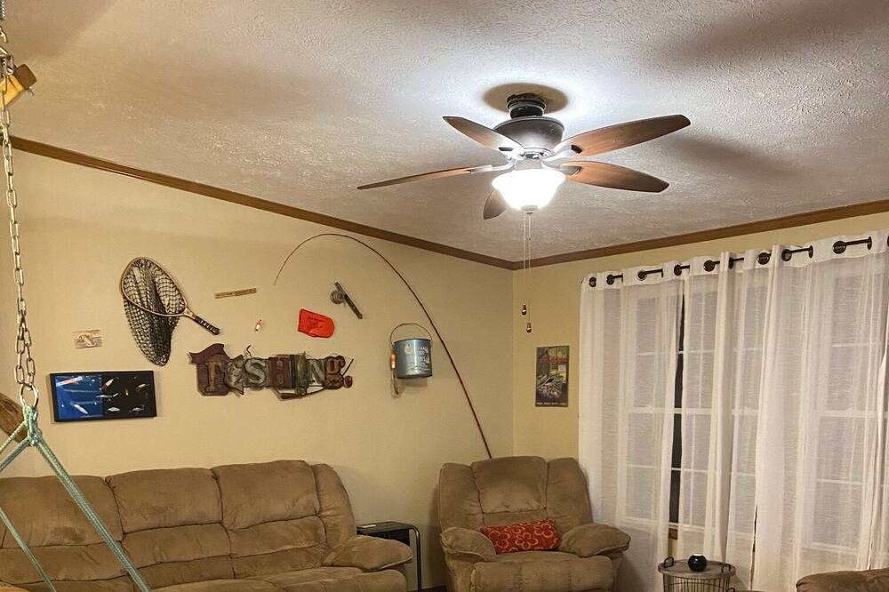Photo of Livingroom in Centralia