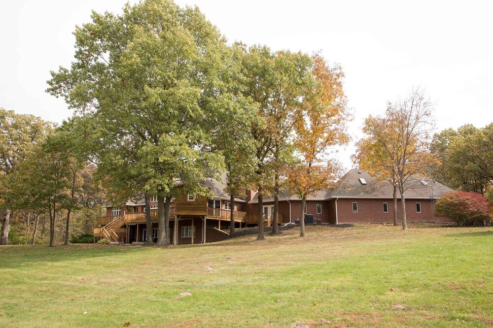 Photo of Outdoor in Adair
