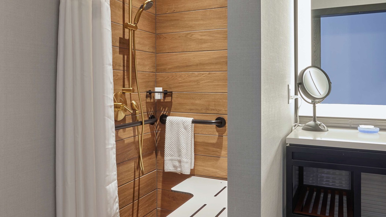 Photo of Bathroom in Streeterville