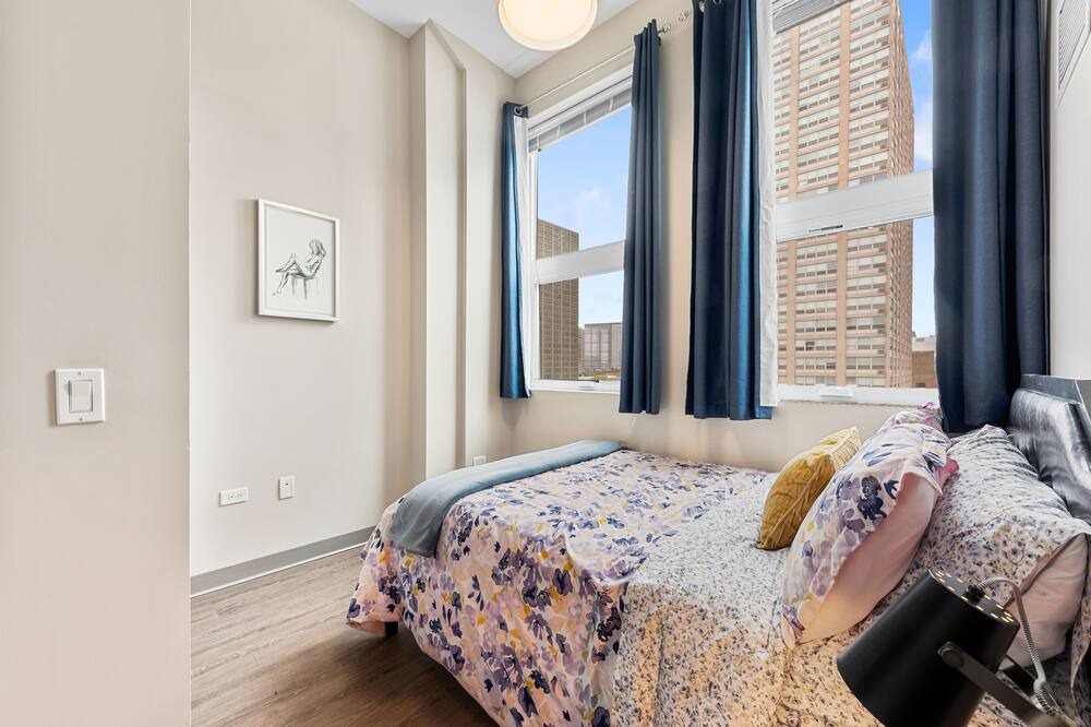 Photo of Bedroom in Near South Side