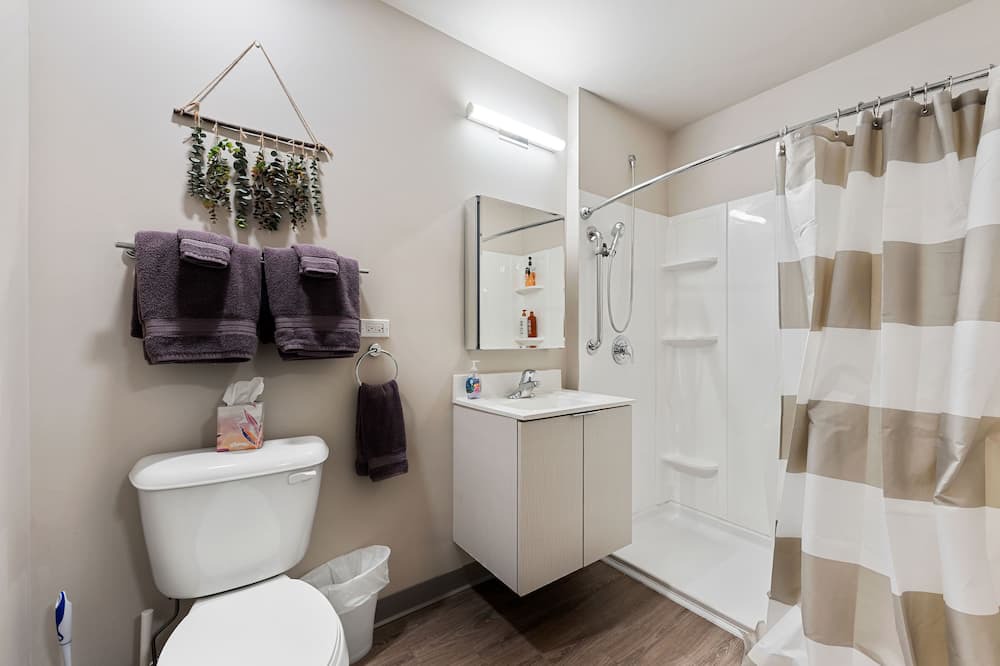 Photo of Bathroom in Near South Side