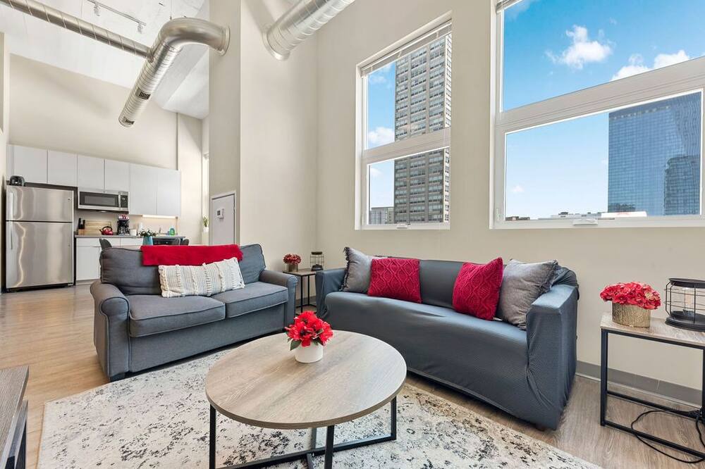 Photo of Livingroom in Near South Side