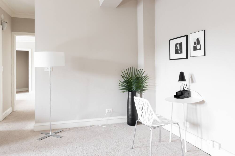 Photo of Bedroom in East Hyde Park