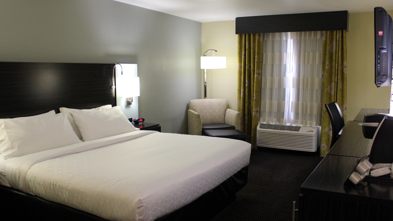 Photo of Bedroom in Marion