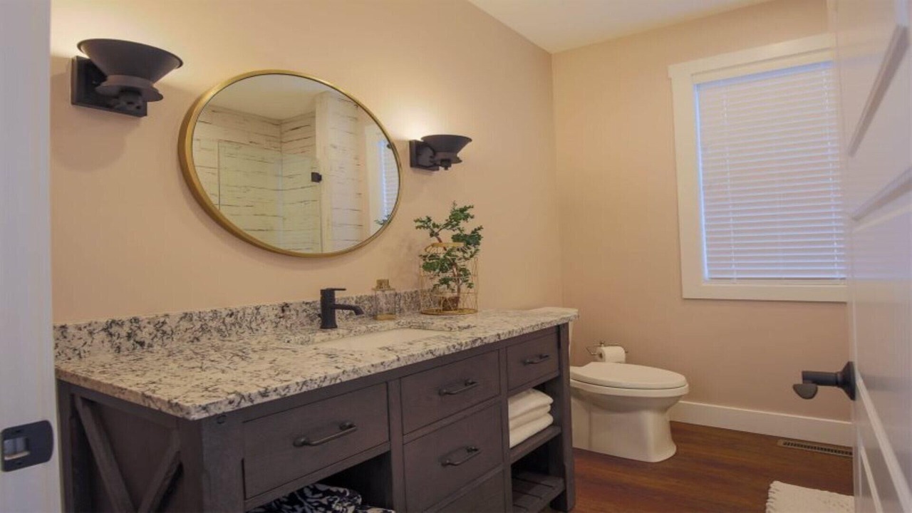 Photo of Bathroom in Ottawa