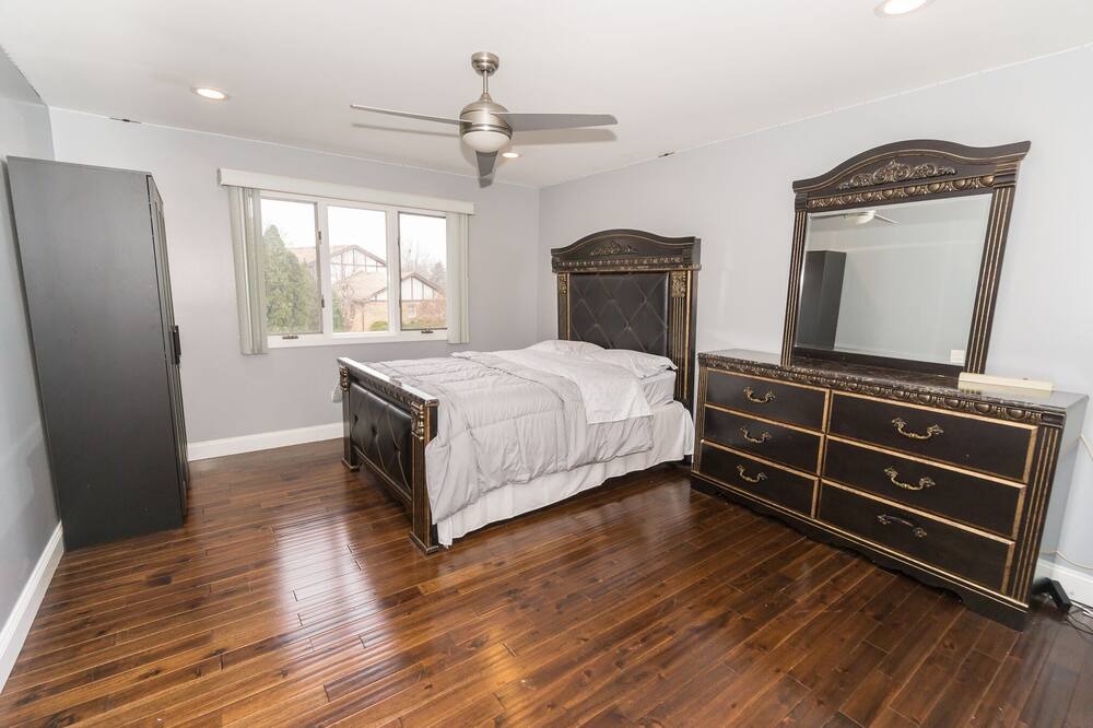 Photo of Bedroom in Forestview