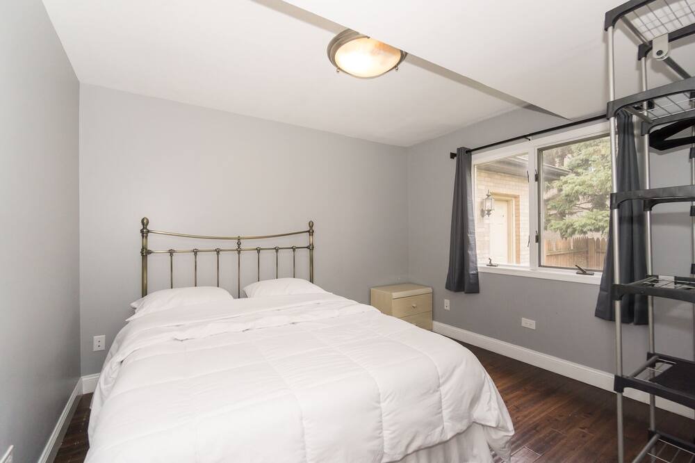 Photo of Bedroom in Forestview