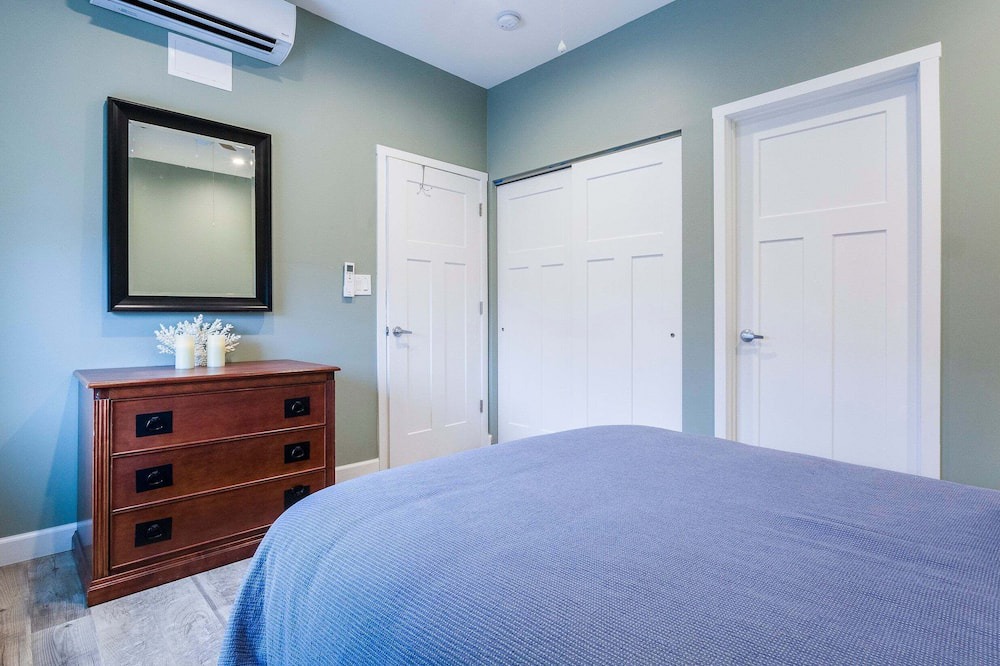 Photo of Bedroom in Forest Park