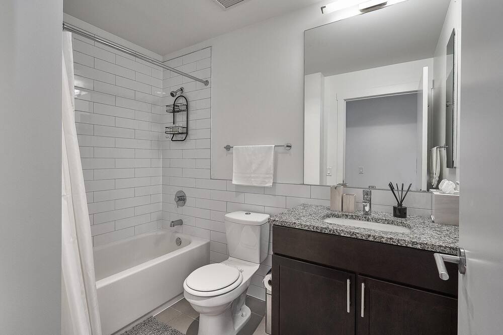 Photo of Bedroom in East Hyde Park