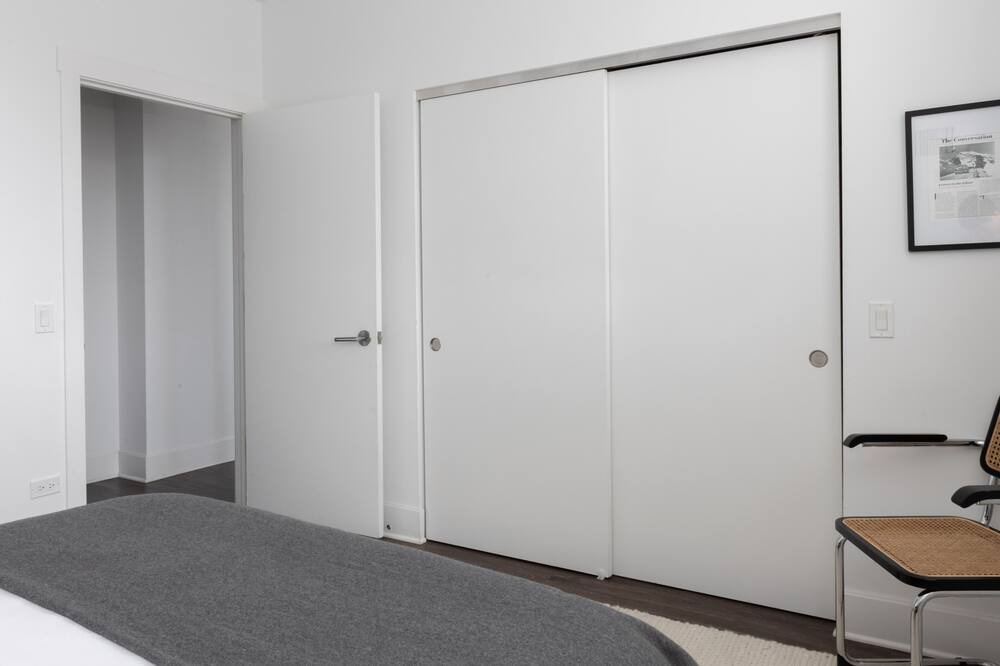 Photo of Bedroom in East Hyde Park