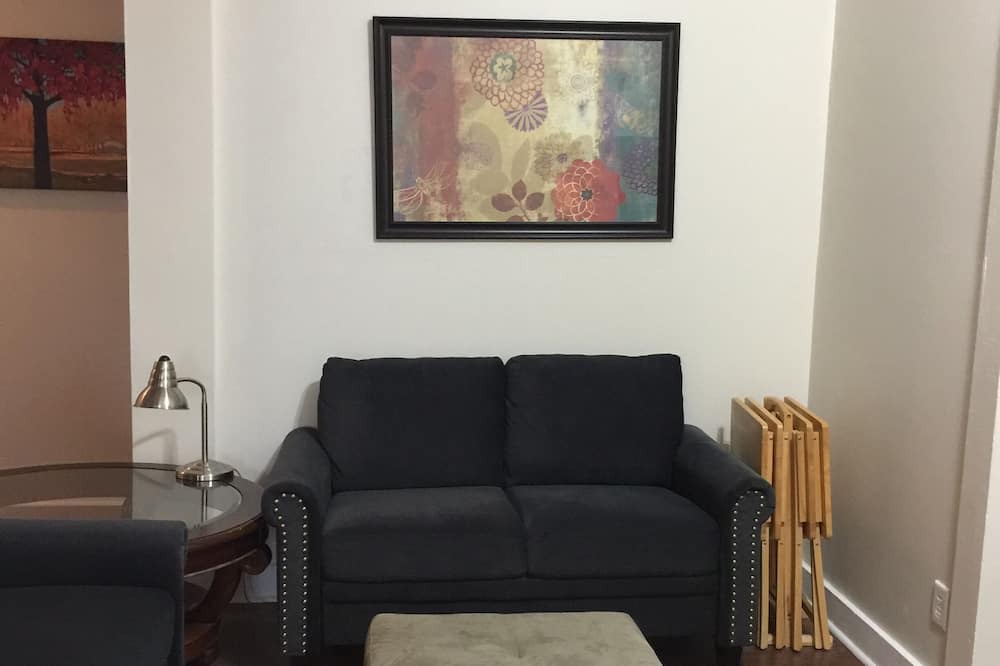 Photo of Livingroom in Morrison