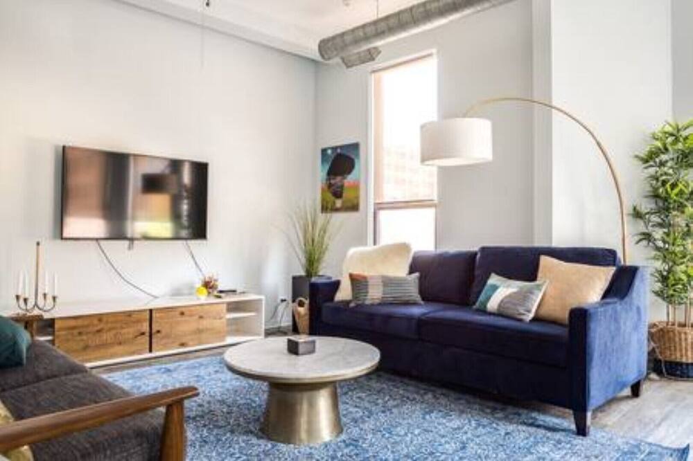 Photo of Bedroom in River North
