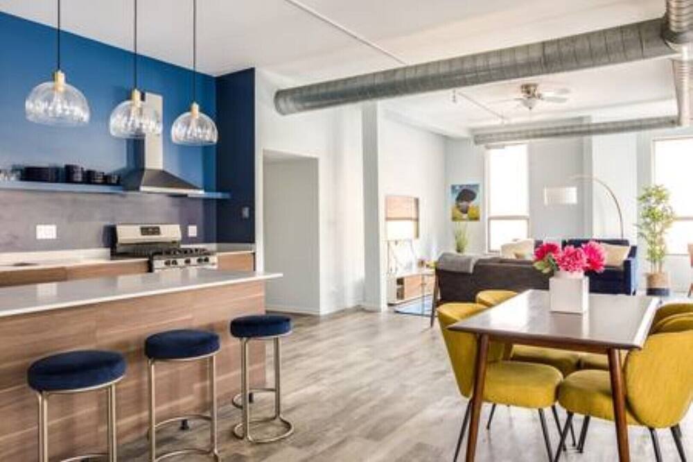 Photo of Bedroom in River North