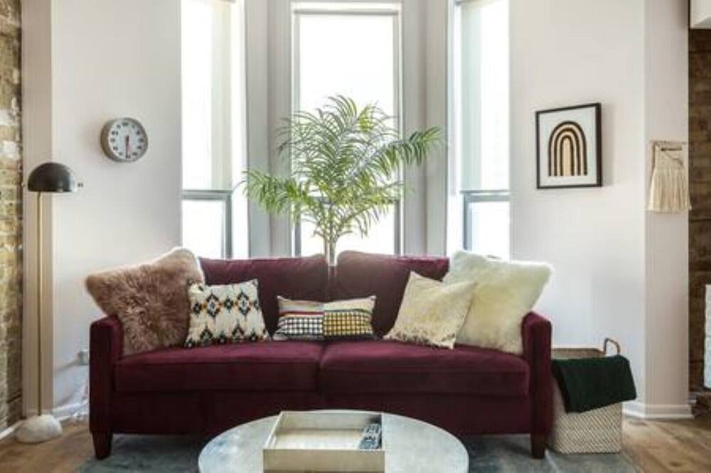 Photo of Livingroom in River North