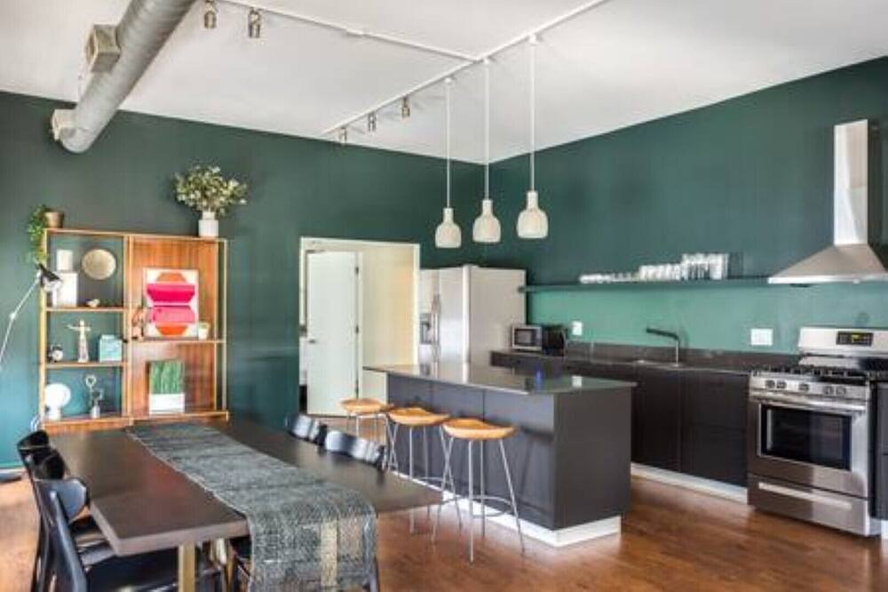 Photo of Kitchen in River North
