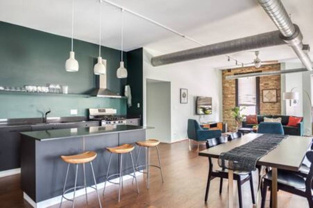 Photo of Bedroom in River North