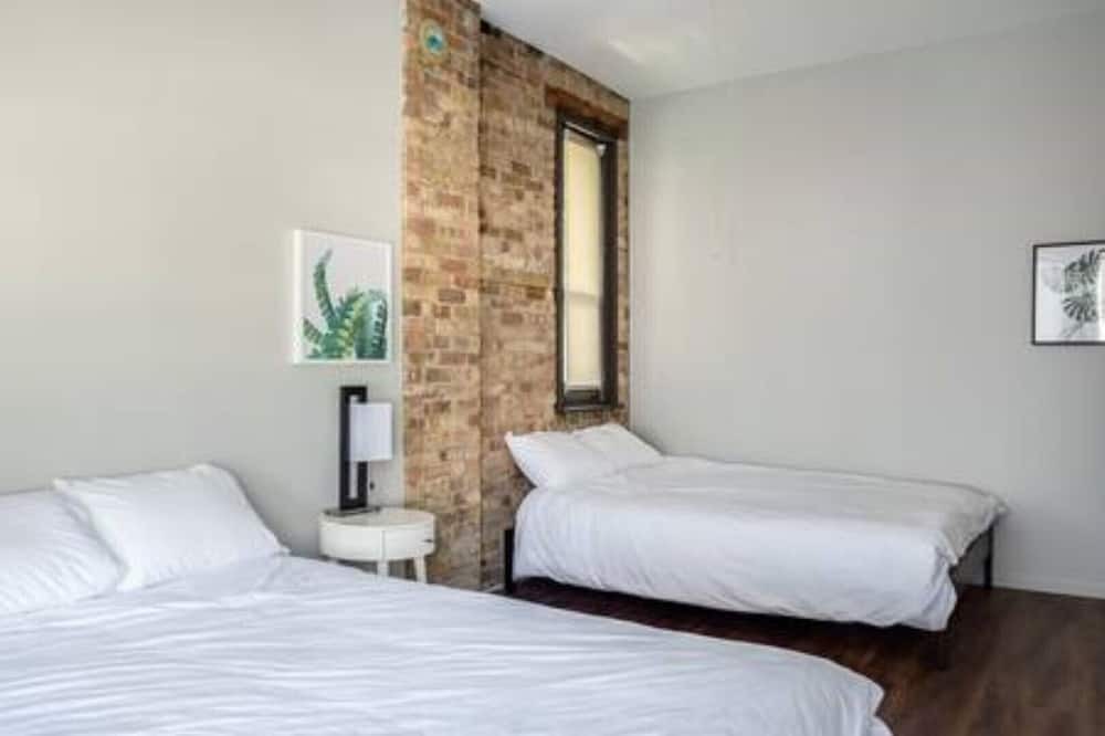 Photo of Bedroom in River North