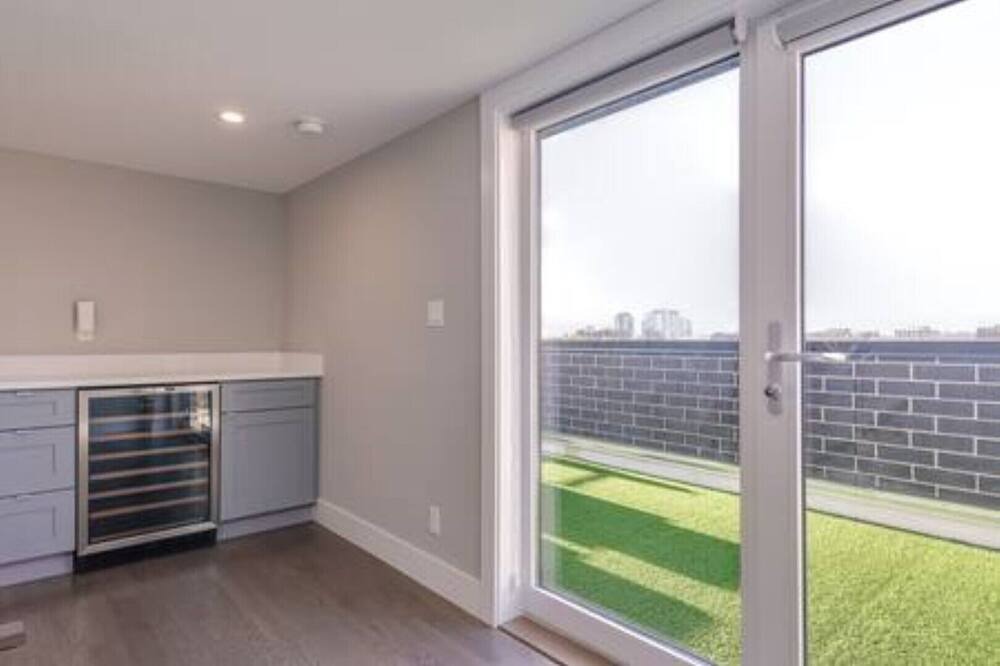 Photo of Bedroom in River North