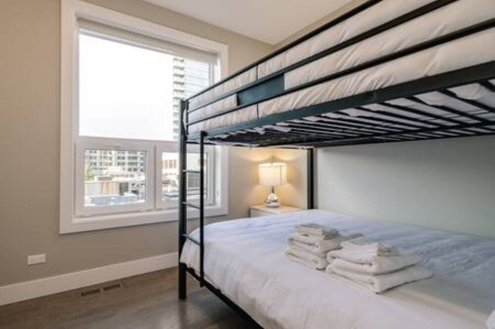Photo of Bedroom in River North