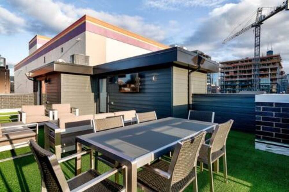 Photo of Patio Balcony in River North