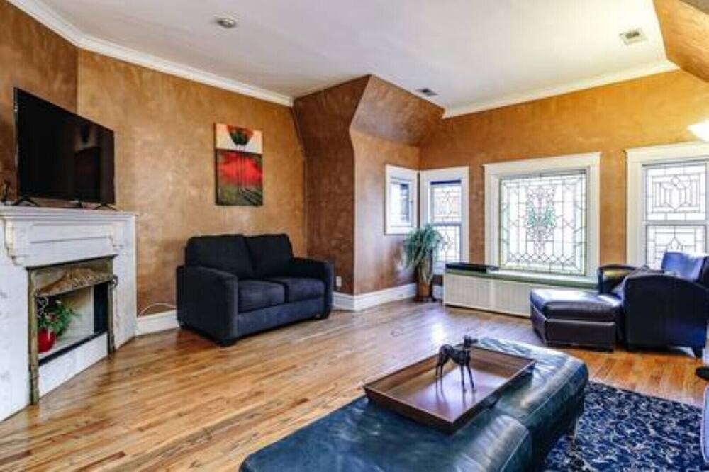 Photo of Livingroom in Gold Coast