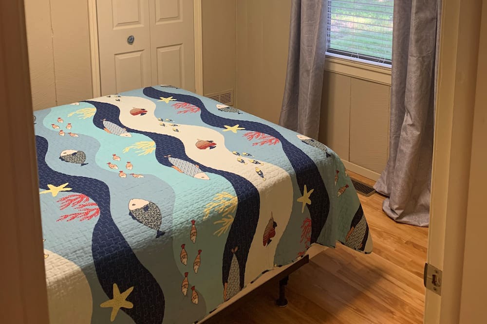 Photo of Bedroom in Perks