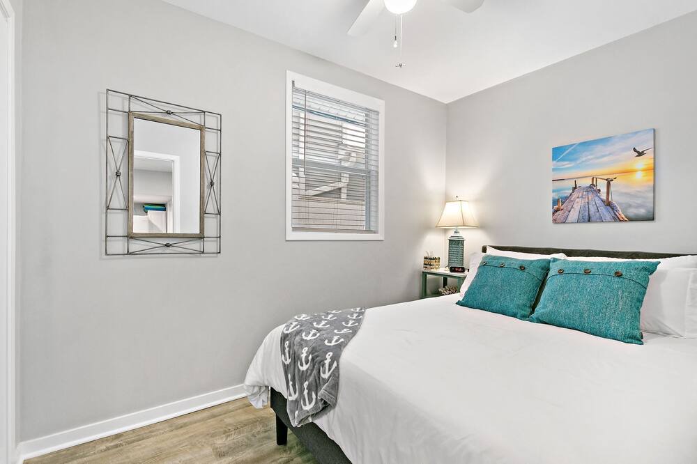 Photo of Bedroom in Fox Lake