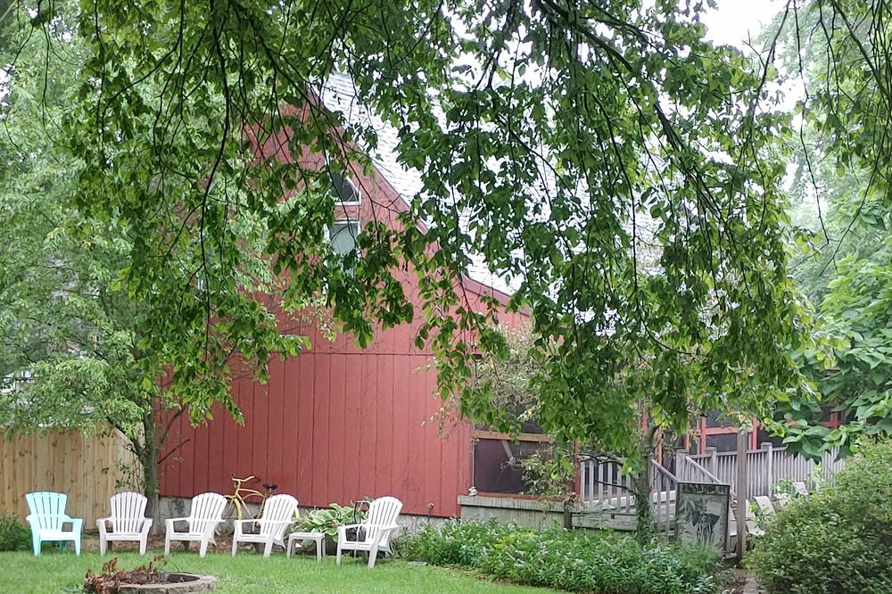 Photo of Outdoor in Utica