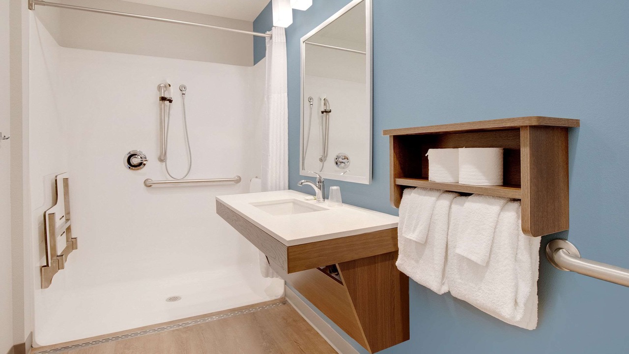 Photo of Bathroom in Carol Stream