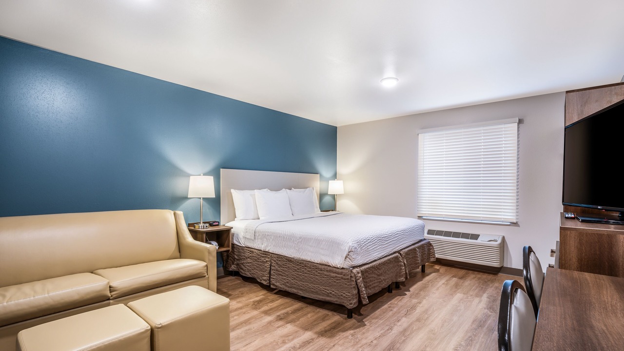 Photo of Bedroom in Carol Stream
