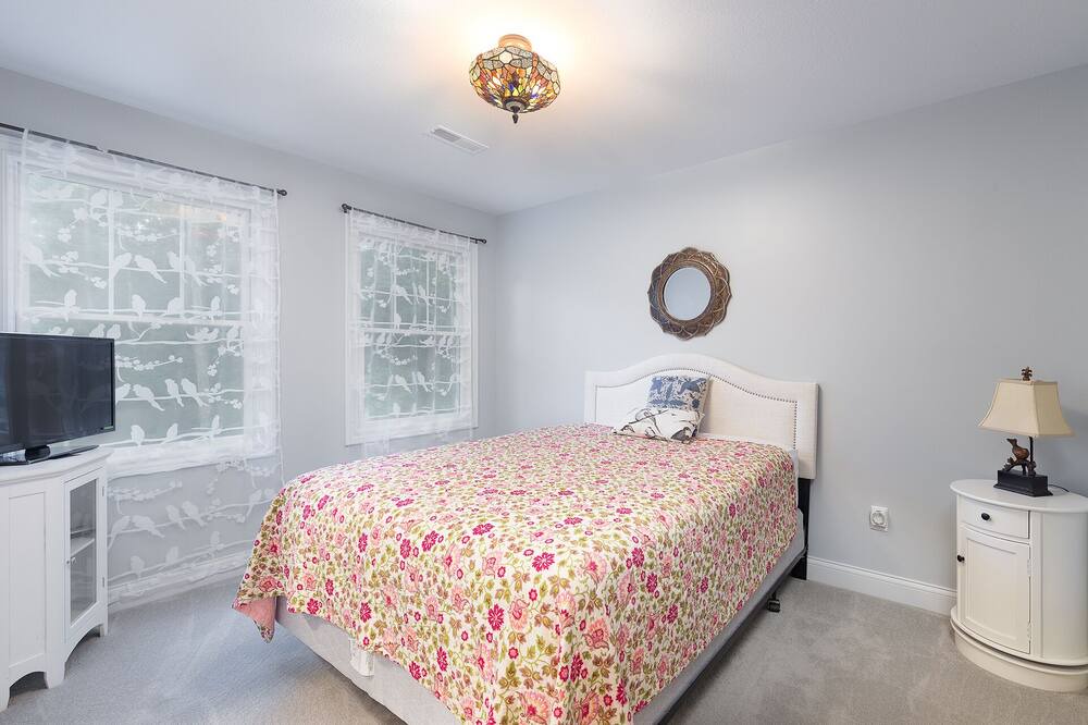 Photo of Bedroom in Teutopolis