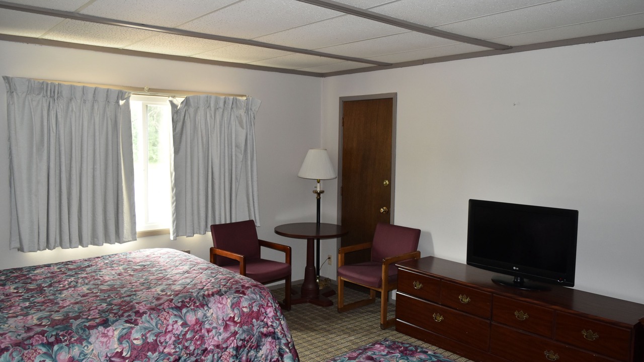 Photo of Bedroom in Hillsboro