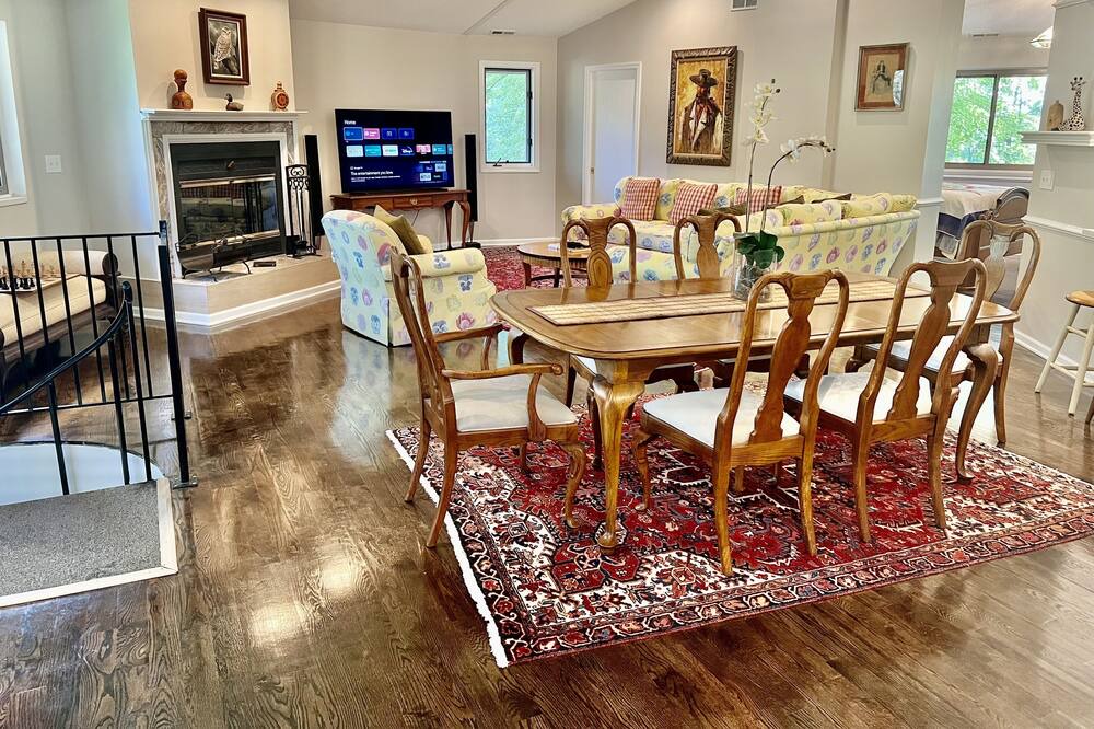 Photo of Kitchen in Gilberts