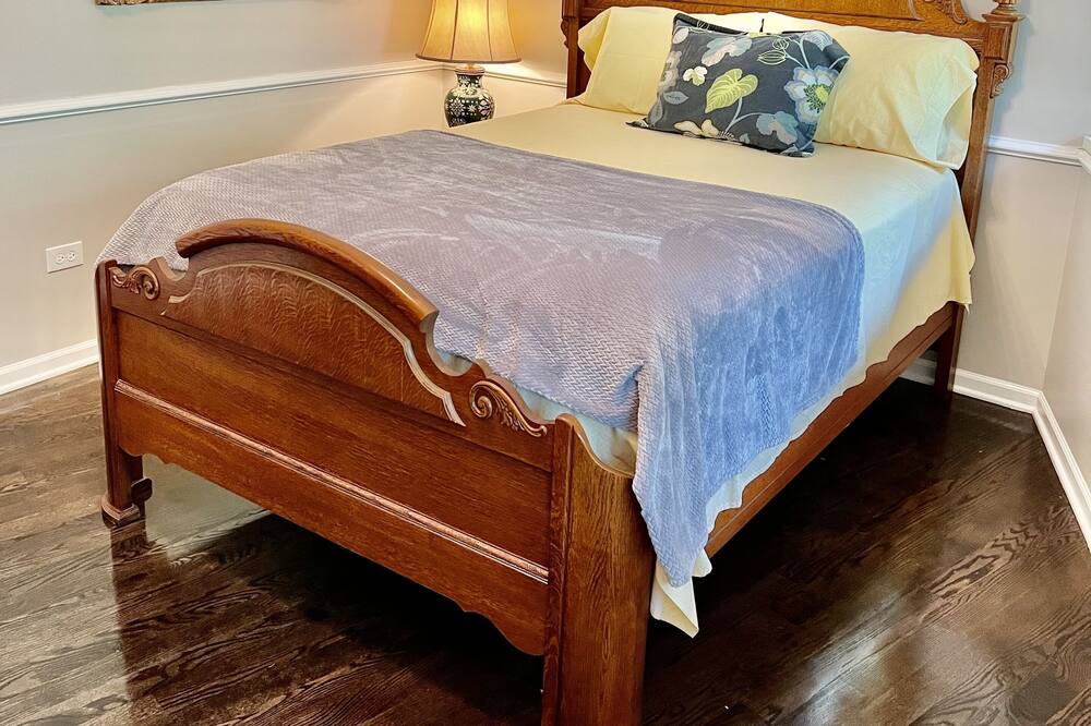 Photo of Bedroom in Gilberts