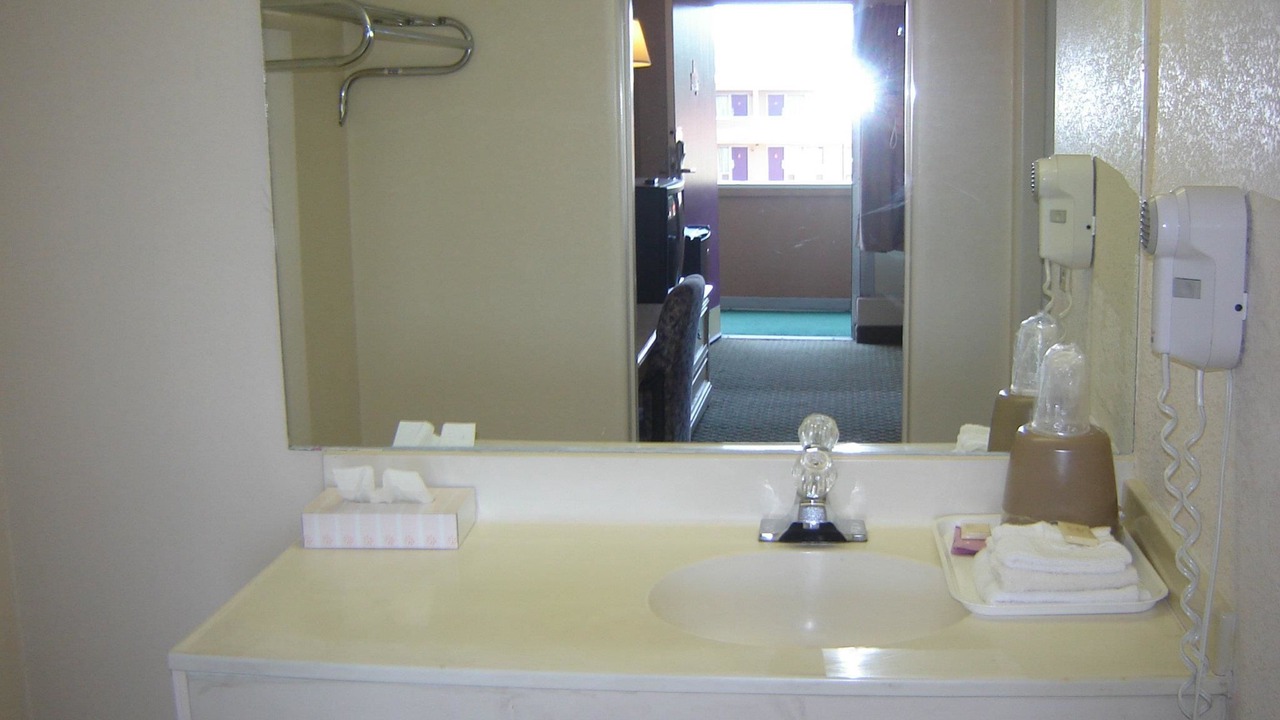 Photo of Bathroom in Broadview