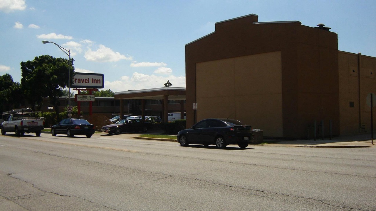 Photo of Others in Broadview