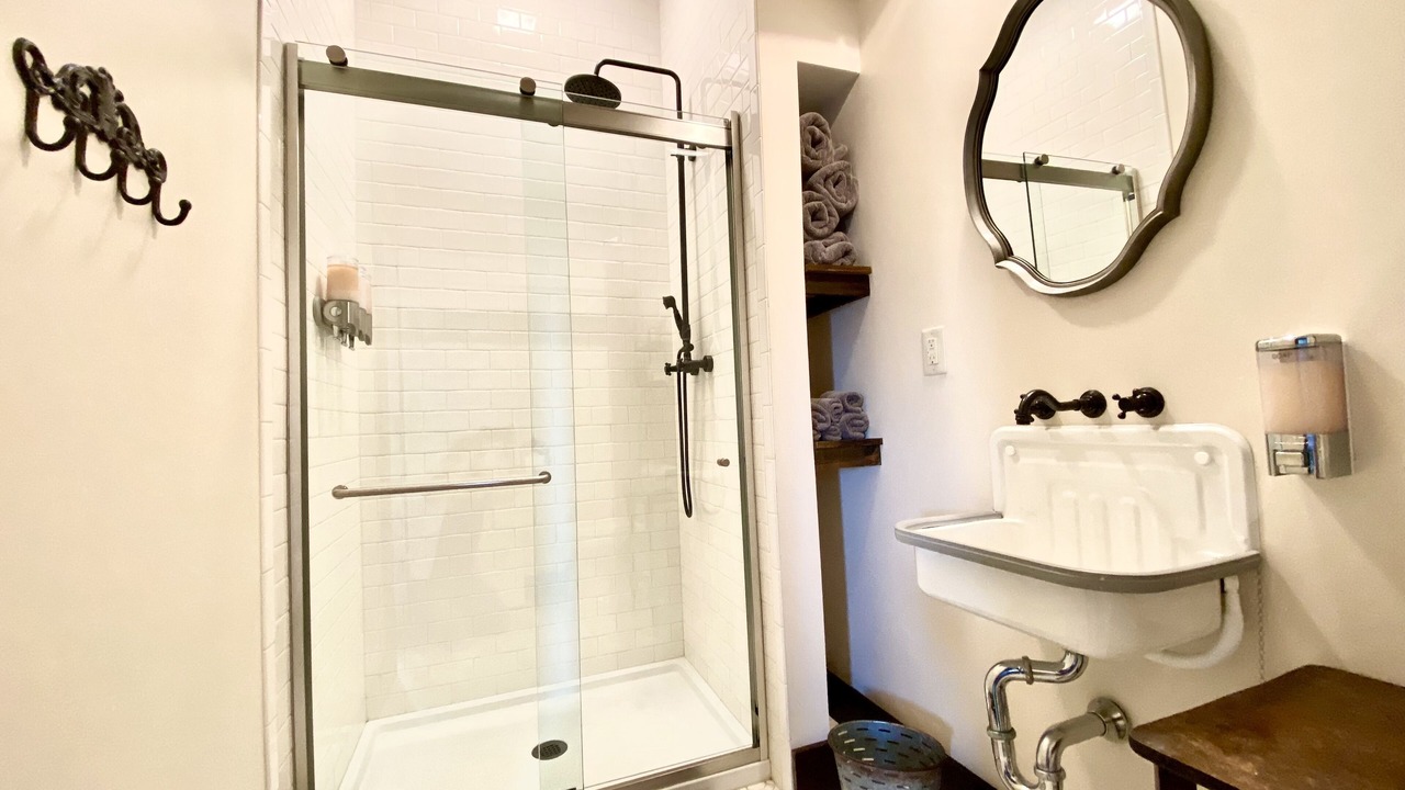 Photo of Bathroom in Casey