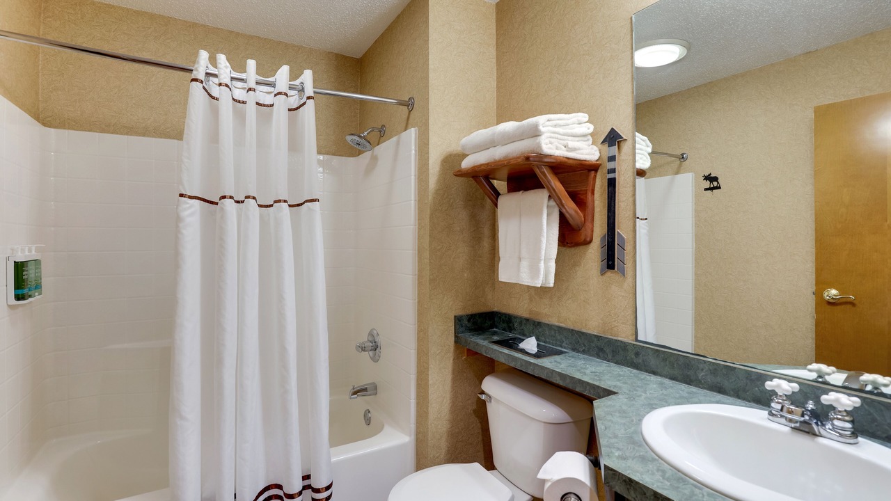 Photo of Bathroom in Sunnyland