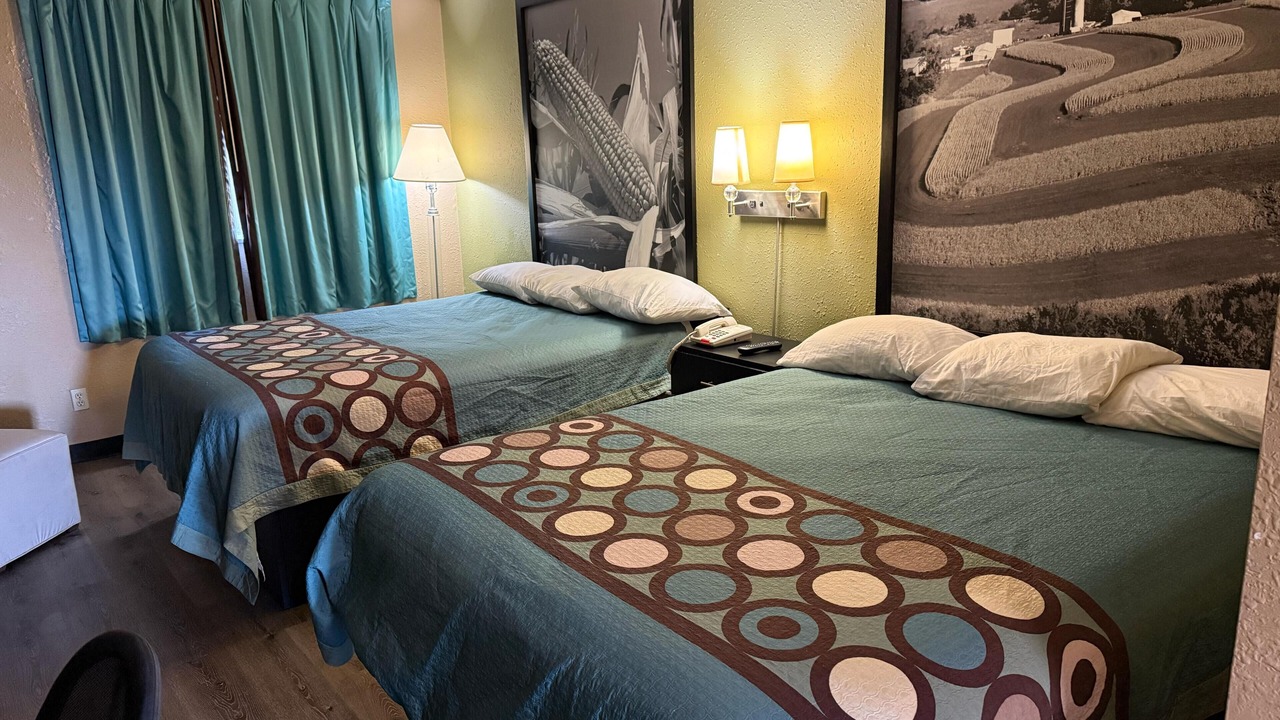 Photo of Bedroom in Mendota