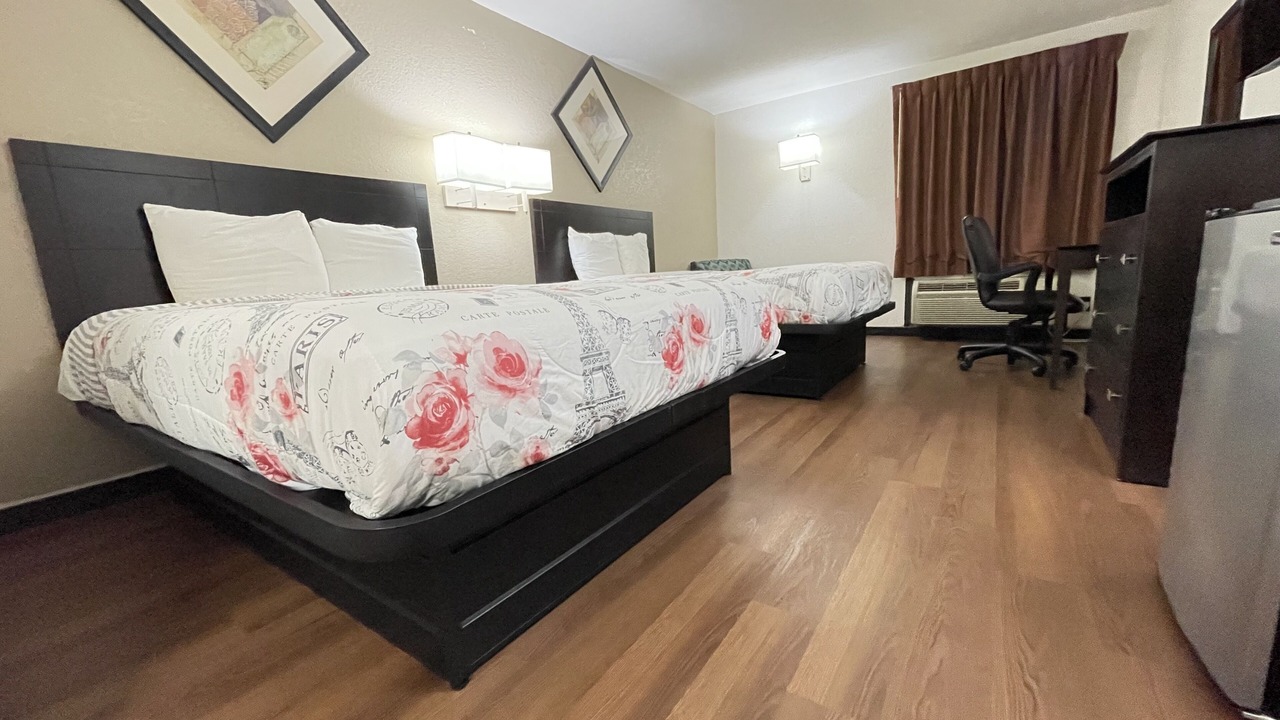 Photo of Bedroom in Pinckneyville