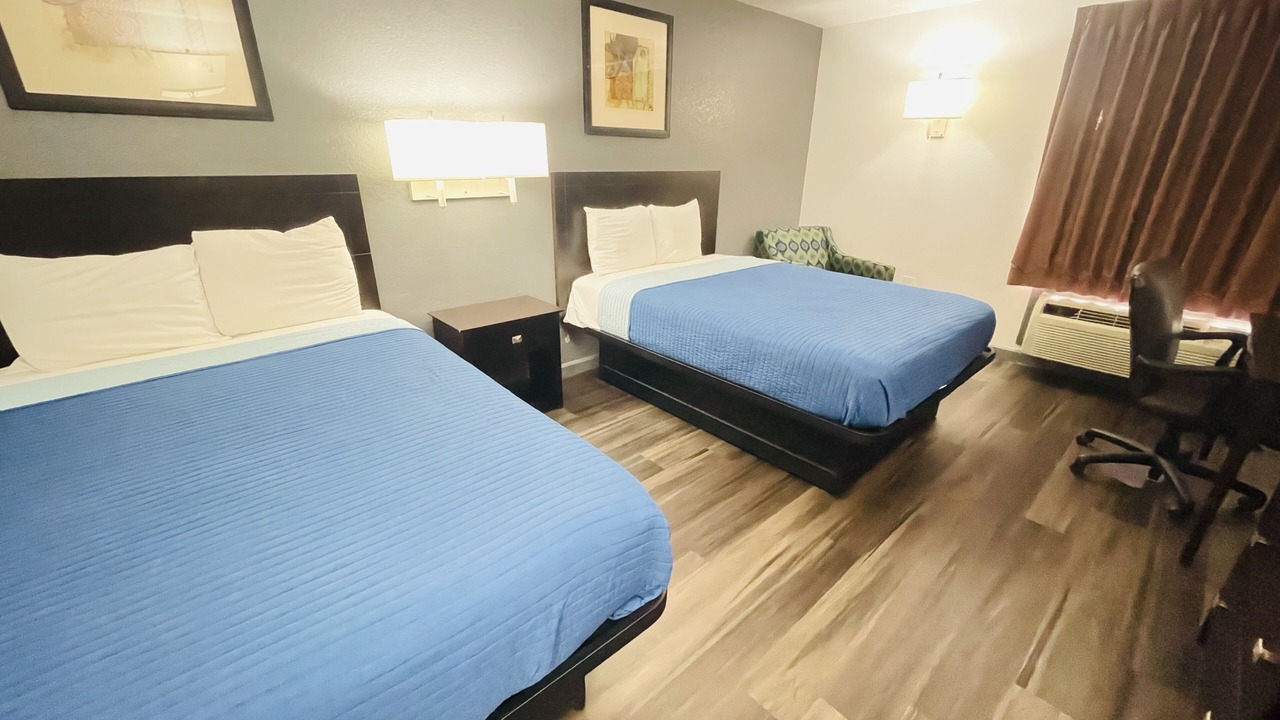 Photo of Bedroom in Pinckneyville