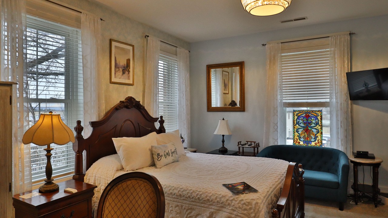 Photo of Bedroom in Galena