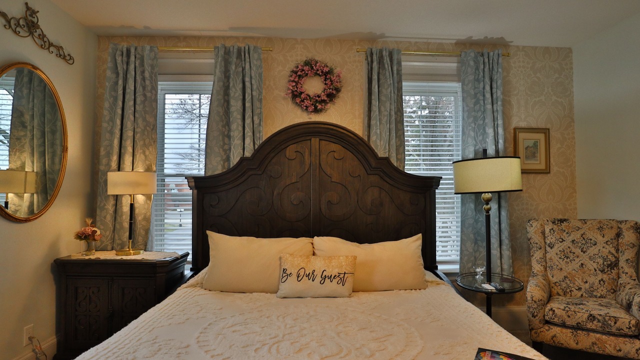 Photo of Bedroom in Galena