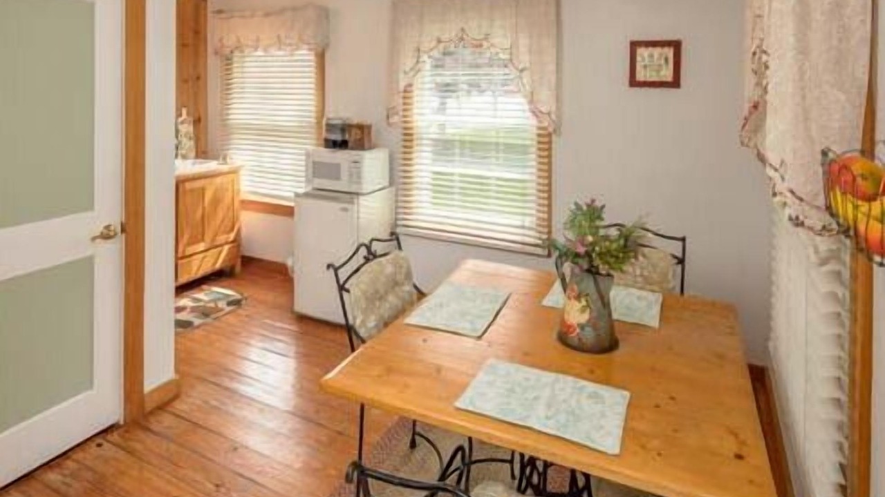 Photo of Livingroom in Galena