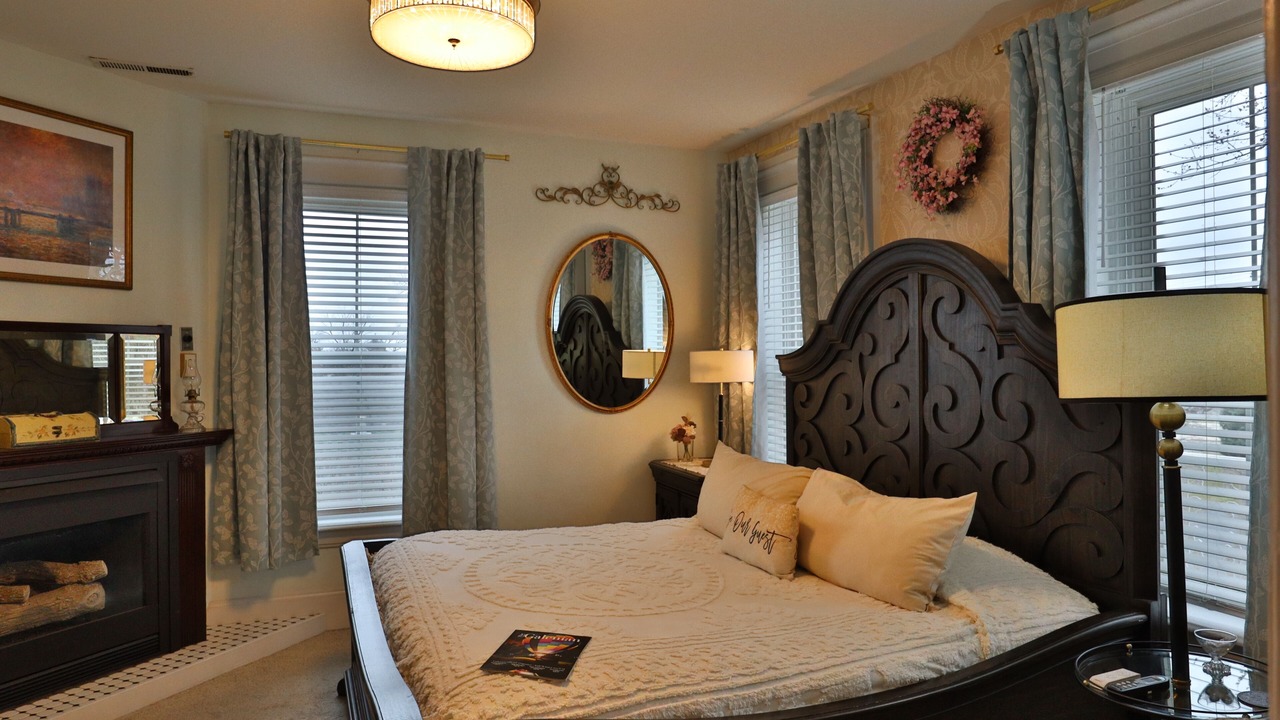 Photo of Bedroom in Galena